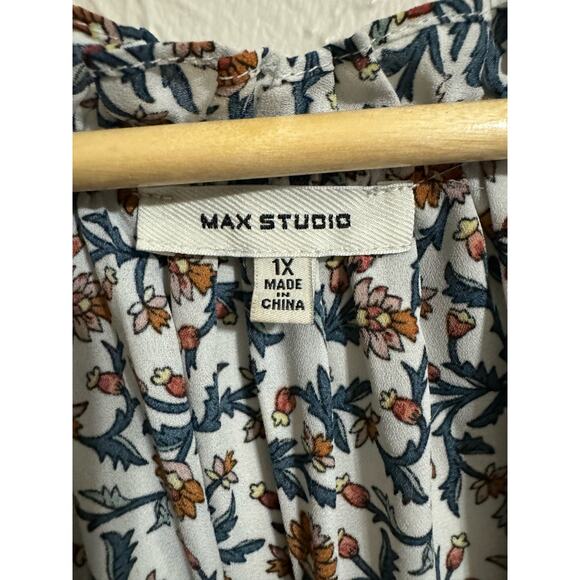 Max Studio Fall Floral Blouse 1X - Picture 3 of 4